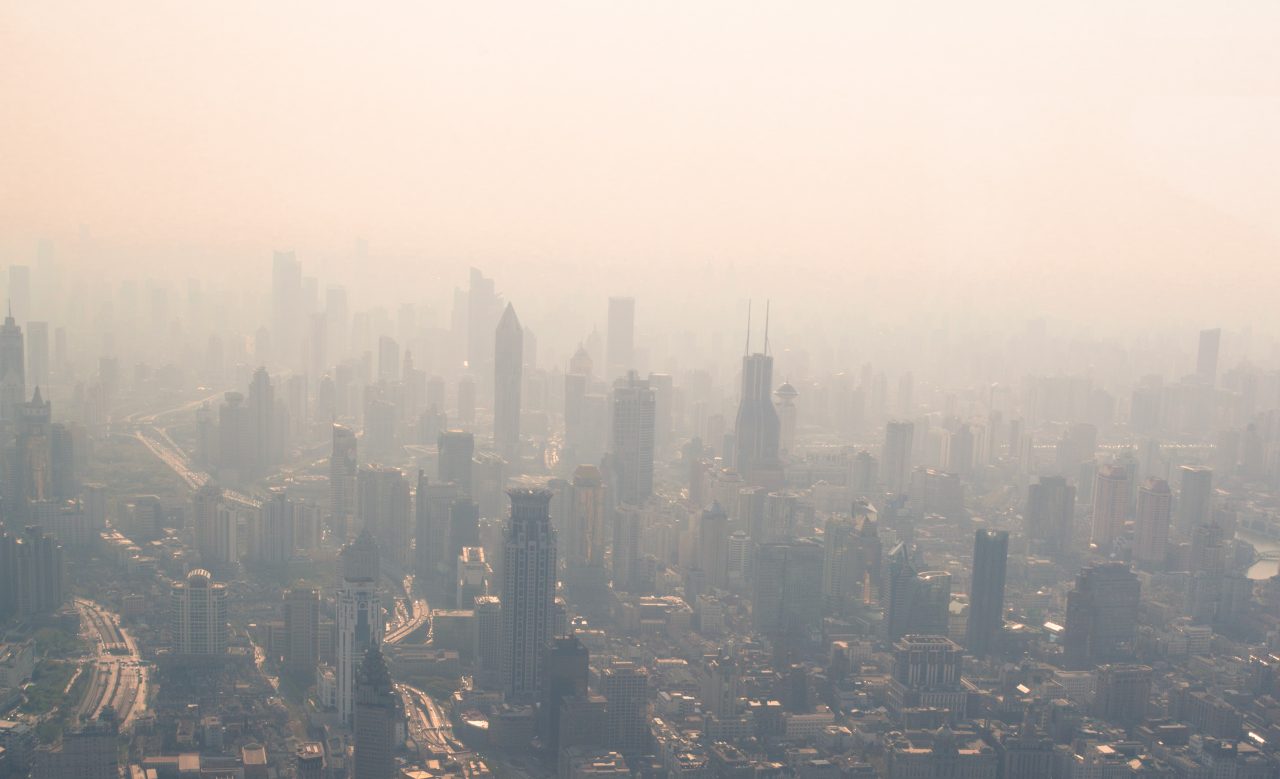 view-of-the-pollution-in-shanghai-2021-08-26-17-19-50-utc-1280x779.jpg